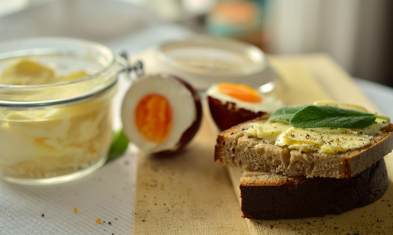 The Great British Crumpet Topping Debate: Butter, Jam, or Something Bolder?